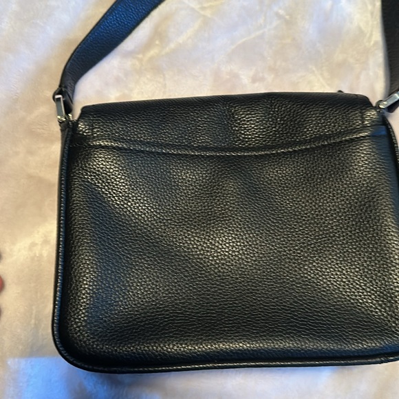 NWOT Kate Spade leather crossbody - Picture 3 of 6